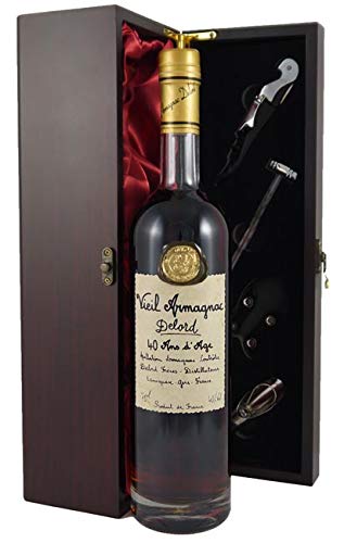 40 Year Old Delord Freres Vieil Armagnac (70cl) in einer mit Seide ausgestatetten Geschenkbox, da zu 4 Weinaccessoires, 1 x 700ml von 40 Delord Freres