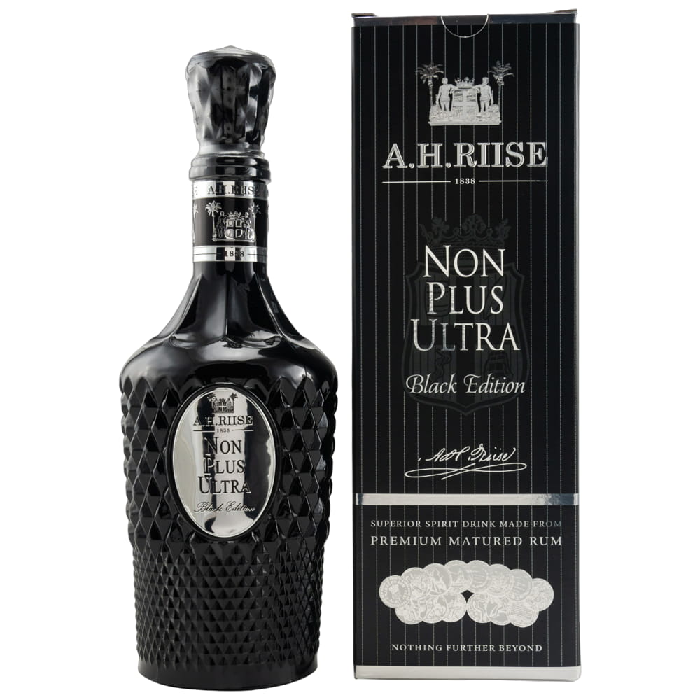 A. H. Riise Non Plus Ultra Black Edition 42% vol. 0,7l von A.H. Riise