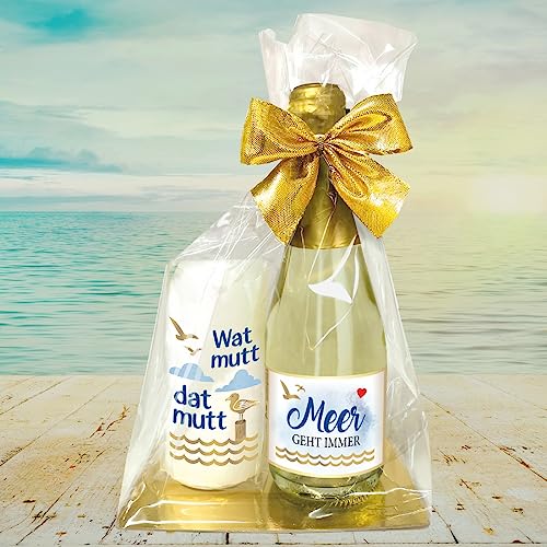 Maritimes Geschenkset - Piccolo Beerenperlwein Meer geht immer mit Kerze "Wat mutt dat mutt" - Secco Sekt mit Stumpenkerze als Geschenk | Möwe Leuchtturm Meer See Anker Heimathafen von AV Andrea Verlag