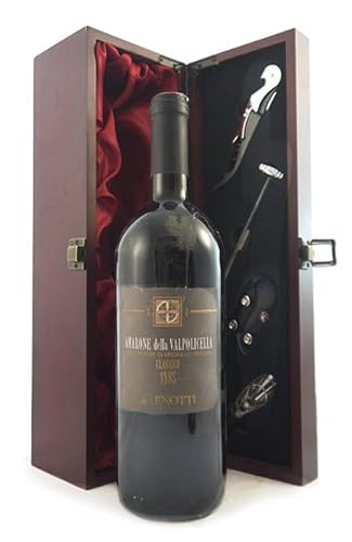 Amarone della Valpolicella Classico 1985 Lenotti (Red wine) in einer mit Seide ausgestatetten Geschenkbox, da zu 4 Weinaccessoires, 1 x 750ml von Amarone della Valpolicella