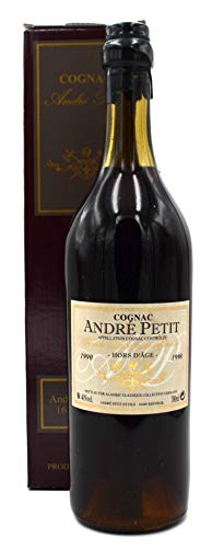 Rarität: Andre Petit Cognac 1990 Hors D'Age 0,7l mit Geschenkpackung von André Petit