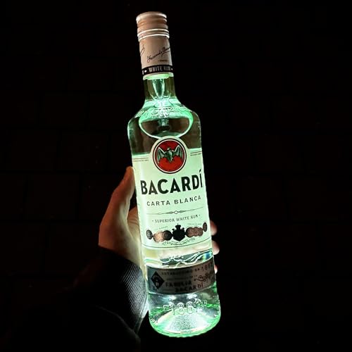 Bacardi mit LED 0,7L (37,5%) Original Inhalt, Party Licht, Carta Blanca Rum, LED Flaschenlicht, Party Deko, Geschenk | B-LIGHTS von B-LIGHTS