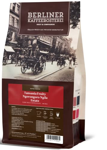 Berliner Kaffeerösterei - Tansania Fruity Ngorongoro Ngila Estate (500g / gemahlen), Röstgrad Kaffee: mittel, 100% Arabica Bohnen, Aromaprofil: Fruchtig von BERLINER KAFFEERÖSTEREI GIEST & COMPAGNON