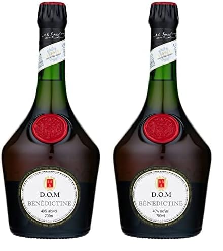 Bénédictine D.O.M. französischer Kräuterlikör, 40% Vol., 70 cl/700 ml, traditionelle Geheimrezeptur mit 27 Wurzeln, Kräutern & Gewürzen, feine Honignoten mit Zitrus & Mandeln, ideal als Geschenk von Benedictine