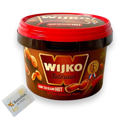 Wijko Satesaus Erdnusssauce Hot 520ml + Benefux. Erfrischungstuch von Benefux.