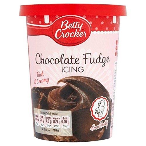 Betty Crocker Rich & Creamy Chocolate Fudge Zuckerguss, 400 g, 2 Stück von Betty Crocker