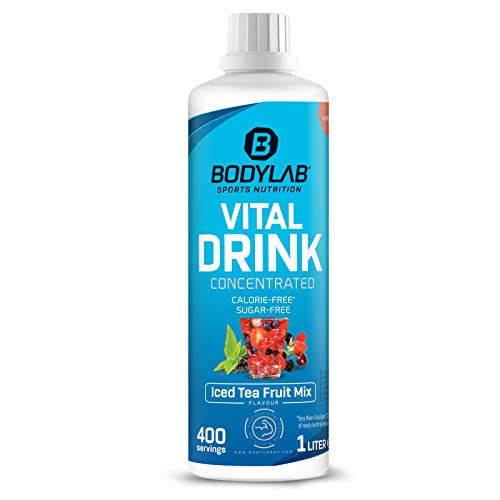 Bodylab24 Vital Drink Concentrated Eistee-Fruchtmix 1000ml, Getränkekonzentrat zuckerfrei, Zero Sirup, mit Vitaminen und L-Carnitin, Sportgetränk mit wenig Kalorien von Bodylab24