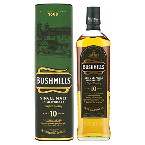 Bushmills Malt Single Malt Irish Whiskey im Alter von 10 Jahren 700ml Pack (70cl) von Bushmills