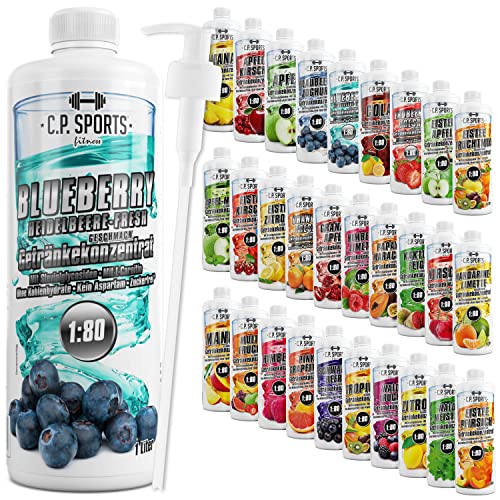 C.P. Sports Getränkesirup für Mineraldrink I Sirup zuckerfrei für Vital-Drink BLUEBERRY mit Vitaminen I Getränkekonzentrat zum Mischen mit Wasser für Sport-Getränk I 1 Liter + Pumpspender von C.P.Sports