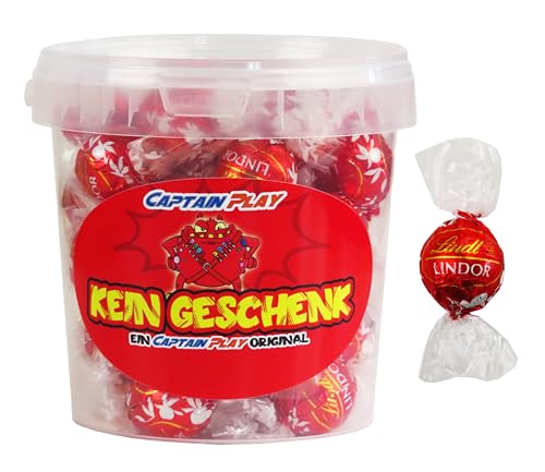 CAPTAIN PLAY KEIN Geschenk Pralinen Box, unnötiges Pralinen Geschenk für unliebsame Menschen, dennoch mit 500g feinen Lindt LINDOR Kugeln, exklusive Geschenkidee für jede Gelegenheit von CAPTAIN PLAY