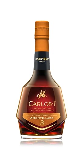 CARLOS I Brandy Amontillado aus Jerez Solera Gran Reserva. Hergestellt aus Trauben und gereift in 100-jährigen Solera-Fässern von La Honda Amontillado. Alkoholgehalt: 40,3 %. Flasche: 70 cl. von Carlos I