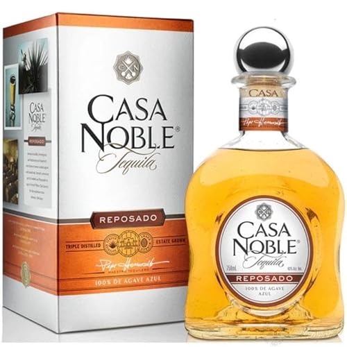 CASA NOBLE TEQUILA REPOSADO 70 CL IN EINER KISTE von CASA NOBLE