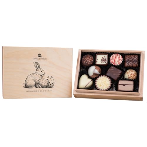 CHOCOLISSIMO Luxus-Osterpralinen in edler Holzbox, 10 handgefertigte Pralinen, Exklusives Ostergeschenk für Frauen, Ostern Süßigkeiten Geschenk, Osterschokolade Ostersüßigkeiten, Schokolade Männer von CHOCOLISSIMO