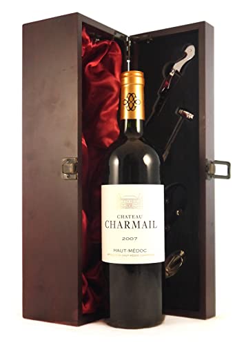 Chateau Charmail 2007 Haut Medoc (Red wine) in einer mit Seide ausgestatetten Geschenkbox, da zu 4 Weinaccessoires, 1 x 750ml von Chateau Charmail Haut