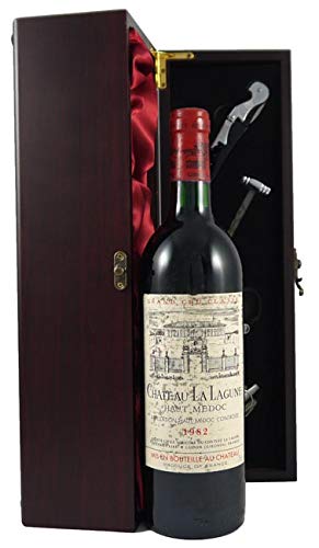 Chateau La Lagune 1982 Grand Cru Classe Medoc in einer mit Seide ausgestatetten Geschenkbox, da zu 4 Weinaccessoires, 1 x 750ml von Chateau La Lagune