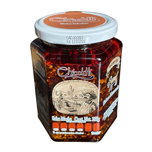 Chipoktli Salsa Macha - Ölbasierte authentische mexikanische scharfe Soße mit Kräutern, 4 Chili-Sorten, Knoblauch, Erdnüssen & Sesamsamen – 250g Glas. von Chipoktli