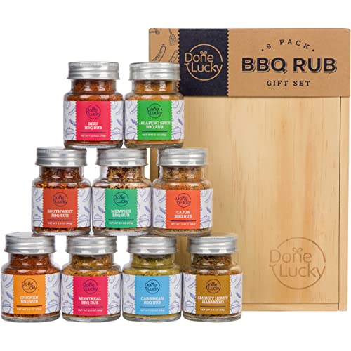 BBQ Rub Geschenkset - Gewürz-Geschenkset in Premium Holzbox - Tolles Grillgeschenk zu Weihnachten, Geburtstag, Vatertag für Ihn, Papa, Männer oder sie - Einzigartige Grillgewürze (9er Set) von Done Lucky