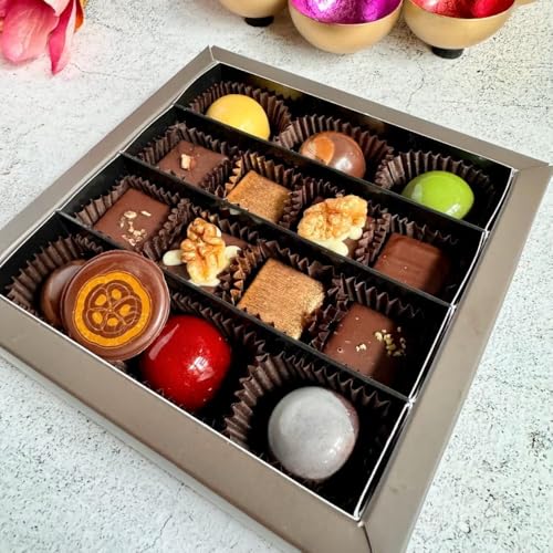 Eat to Fit N14a - Pralinen Set mit 14 Pralinen ohne Zuckerzusatz. Pralinen und Nougat mit verschiedene Geschmacksrichtungen. Pralinen in handwerklicher Tradition hergestellt. Ohne Haushaltszucker von Eat to Fit Zuckerfrei