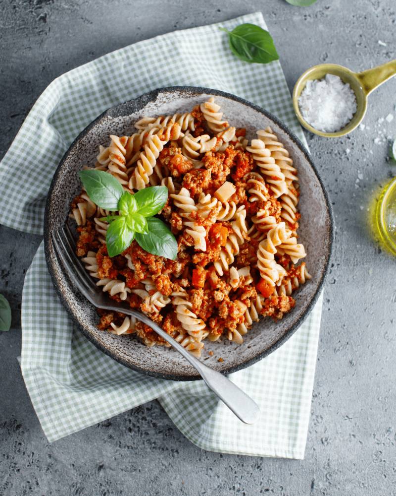 vegane bolognese mit vollkornspirelli von FITTASTE