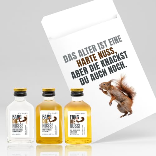 Fang die Nuss! | 6-teiliges Mini Geschenk-Set "Das Alter ist eine harte Nuss, aber die knackst du auch noch." | Haselnusslikör + Haselnuss Schnaps + Walnuss Likör + Aufkleber + Gutschein | Geburtstag von Fang die Nuss