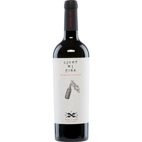 Wines N' Roses Viticultores Light My Fire Tinto Halbtrocken Rotwein Vegan Spanien inkl. FeinWert E-Book (1 x 0,75 l) von FeinWert