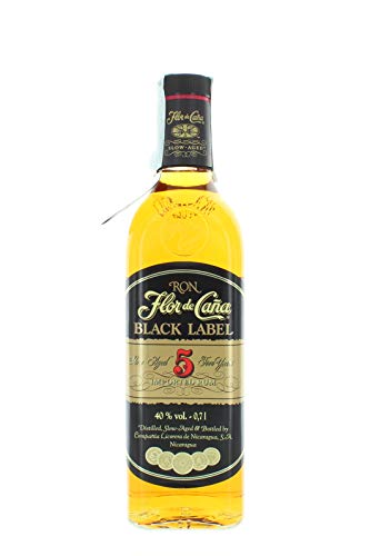 Flor de Caña 5 Years Old Añejo Clásico Slow Aged Rum 37,5% Vol. 0,7l von Flor de Caña