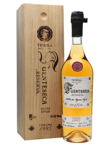 Fuenteseca Reserva Extra Añejo Tequila 18 Years 1995 + GB 43.5% 700ml von Fuenteseca