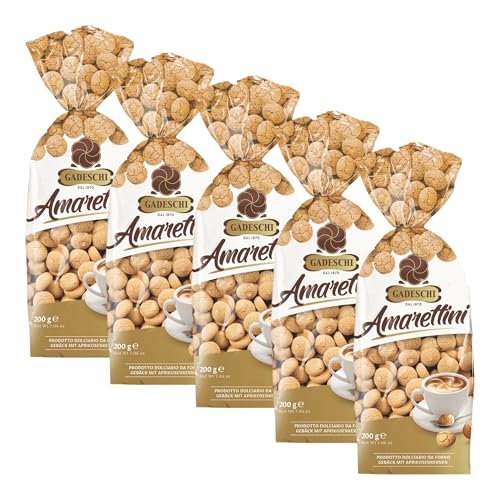 Gadeschi Amarettini Kekse 5x 200g [MIT APRIKOSENKERNE] - Italienisches Kaffegebäck - Perfekt zum Kaffee, Heißgetränken & als Dekoration - Traditionelle Rezeptur - Süß & Luftiges Gebäck von Gadeschi