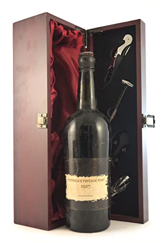 Fonseca Vintage Port 1927 (In neck) in einer mit Seide ausgestatetten Geschenkbox, da zu 4 Weinaccessoires, 1 x 700ml von Generic