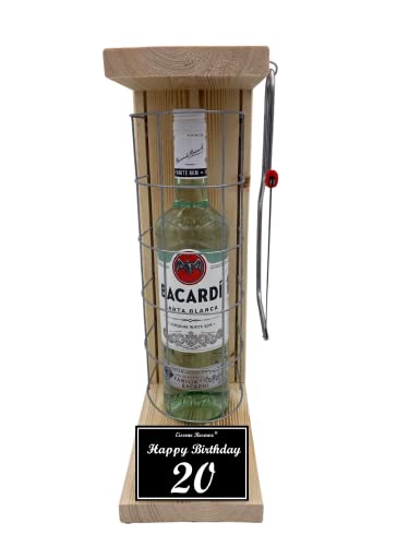 Bacardi Geschenk 20 Geburtstag - Eiserne Reserve Gitterkäfig Bacardi Carta Blanca Rum (1 x 0.7 l) incl. Säge Text s/w 20 Happy Birthday von Genial-Anders