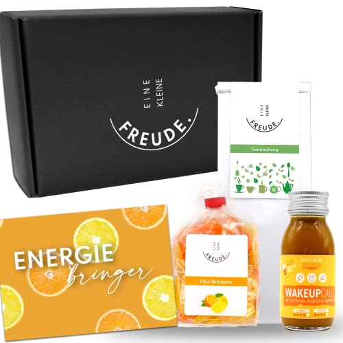 EINE KLEINE FREUDE. | „Energie“ Geschenkbox mit natürlichem Power Shot, erfrischender Teemischung, Vital-Bonbons & Grußkarte | Mitarbeiter Geschenk für Männer & Frauen von Geschenkbox - 24