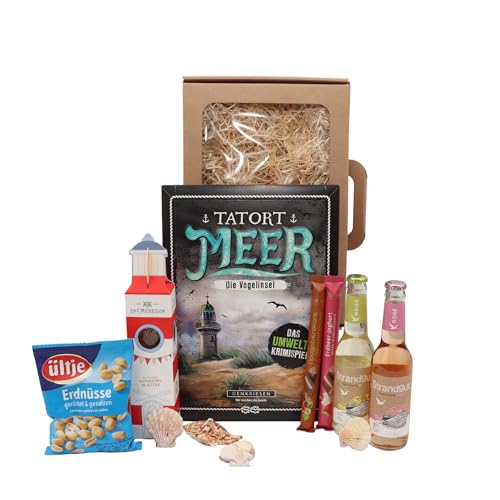 Krimi Kiste "Tatort Meer" | Hcohwertige Kiste mit Snacks und Drinks | Pefektes Geschenk für einen Spieleabend von Geschenkkorb-Laden.de