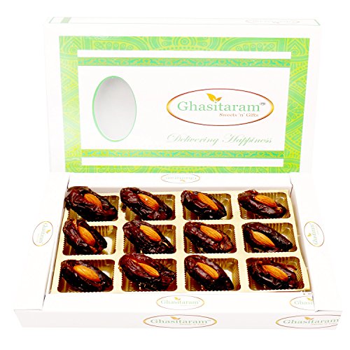 Ghasitaram Gifts Diwali Gifts Diwali Dryfruit - Premum Dates with Almonds in White Box von Ghasitaram Gifts