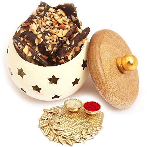 Ghasitaram Gifts Diwali Gifts - White Wooden English Brittles Jar with Pooja Thali von Ghasitaram Gifts