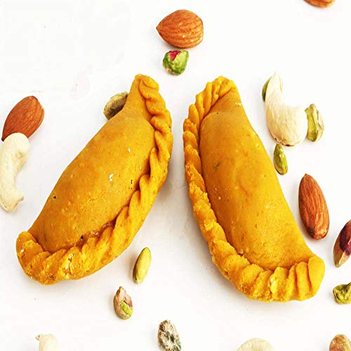 Ghasitaram Gifts Holi Sweets, Holi Gifts, Holi Hamper Kaju Kesar Gujiya 200 GMS von Ghasitaram Gifts