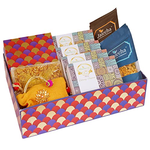 Ghasitaram Gifts Lohri Gifts Lohri Sweets Gachak Hampers Lohri Scallopbasket von Ghasitaram Gifts