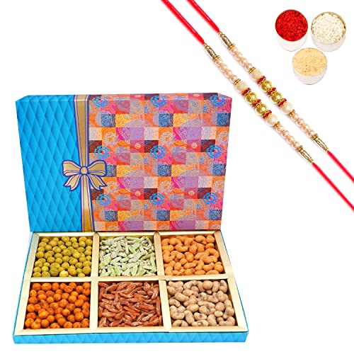 Ghasitaram Gifts Rakhi Gifts for Brothers Dryfruit - Fruit n Nut 6 Parti Box of Crunchy Cashews,Crunchy Peanuts and Flavoured Raisins 600 GMS with 2 Pearl Rakhis von Ghasitaram Gifts