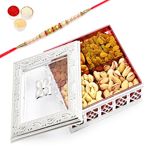 Ghasitaram Gifts Rakhi Gifts for Brothers Rakhi Dryfruit - Erica Multipurpose Dryfruit Box with Pearl Rakhi von Ghasitaram Gifts