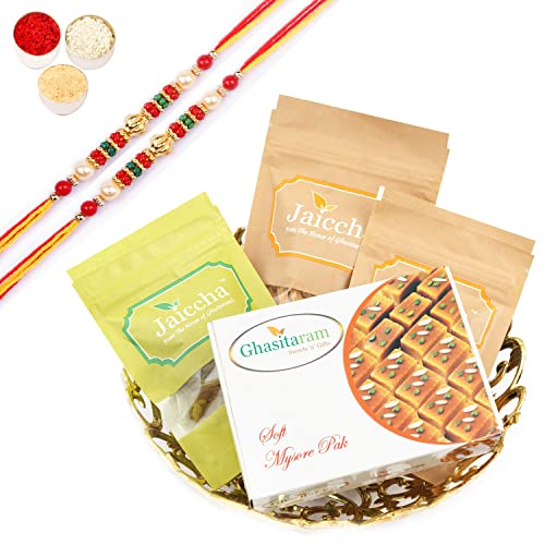 Ghasitaram Gifts Rakhi Gifts for Brothers Rakhi Sweets - Gold Carved Basket of Almonds, Raisins, Butter Chakli and Mysore Pak with 2 Beads Rakhis von Ghasitaram Gifts