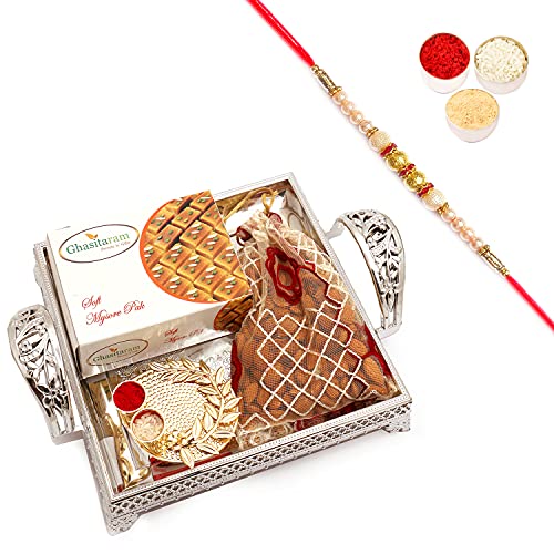 Ghasitaram Gifts Rakhi Gifts for Brothers Silver Tray with Mysore Pak, Almonds and Mini Pooja Thali with Pearl Rakhi von Ghasitaram Gifts