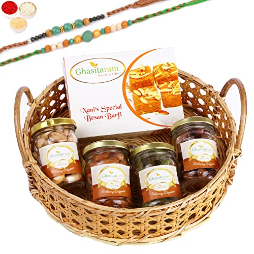 Ghasitaram Gifts Rakhi Gifts for Brothers Wooden Cane Round Basket of 4 Assorted Nuts and Besan Barfi with 2 Green Beads Rakhis von Ghasitaram Gifts