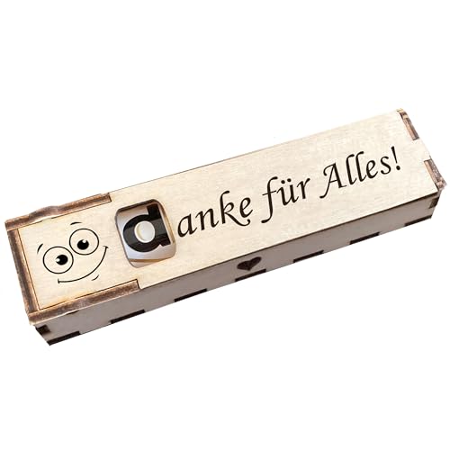 Danke für Alles! - Holz Geschenkbox geschliffen mit Spruch Lasergravur inkl. Duplo Schokoriegel Schokolade Geschenkidee Handarbeit von Girahlutions