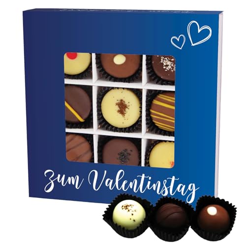 Hallingers Zum Valentinstag - blue L - Valentinstag Manufaktur Pralinen Geschenk handmade teils mit Alkohol aus Edelkakao Schokolade (Box) - Ostergeschenke Osterkörbchen Ostereier & als Osterdeko | Gl von Hallingers Genuss Manufaktur