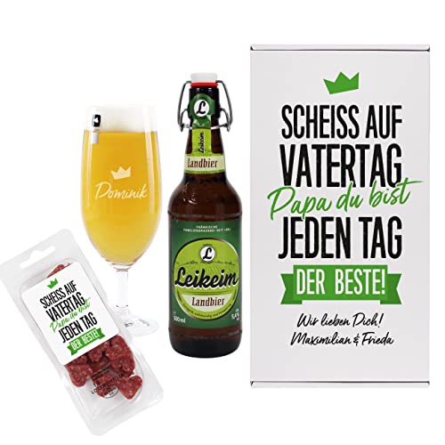 Herz & Heim® Herzhaftes Geschenkset zum Vatertag mit witzigen Spruch, 4-teilig, mit Wunschname und -text von Herz & Heim