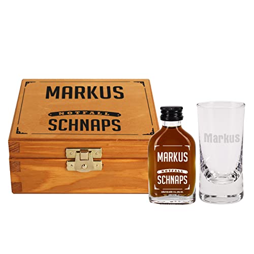 Herz & Heim® Männer Geschenk Set -Notfallschnapps- mit Geschenkbox, Schnappsglas und Kräuerschnapps/mit Wunschname und Jahr von Herz & Heim