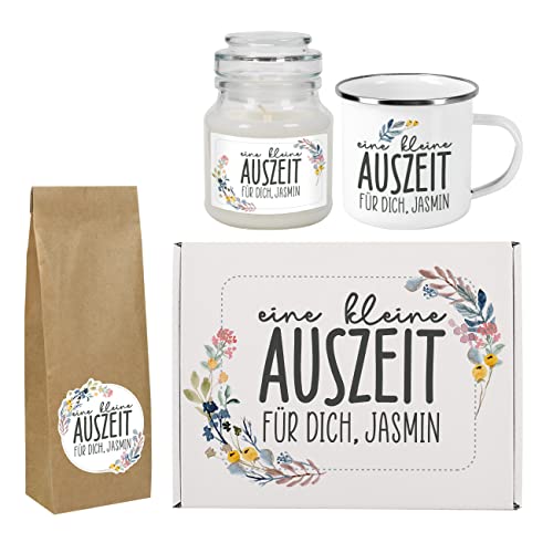 Herz & Heim® Personalisiertes Geschenk für Frauen mit Tasse, Tee und Duftkerze Kleine Auszeit von Herz & Heim