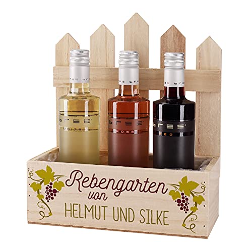 Herz & Heim® Wein-Geschenkset mit 3 Flaschen BREE in einer bedruckten Pflanzkiste Rebengarten von Herz & Heim