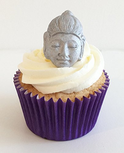 6 Handgemachte Kuchendekorationen aus Zucker: Silber Buddha Köpfe von Holly Cupcakes