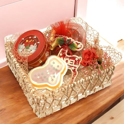 Ghasitaram Gifts Jaiccha Christmas Gifts Christmas Brown Cane Basket with 500 gms plum cake von Jaiccha