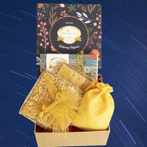 Ghasitaram Gifts Jaiccha Lohri Sweets Gachak hampers Lohri Hamper Box Small of Til Laddoo, Peanut and til chikki and Revadi von Jaiccha